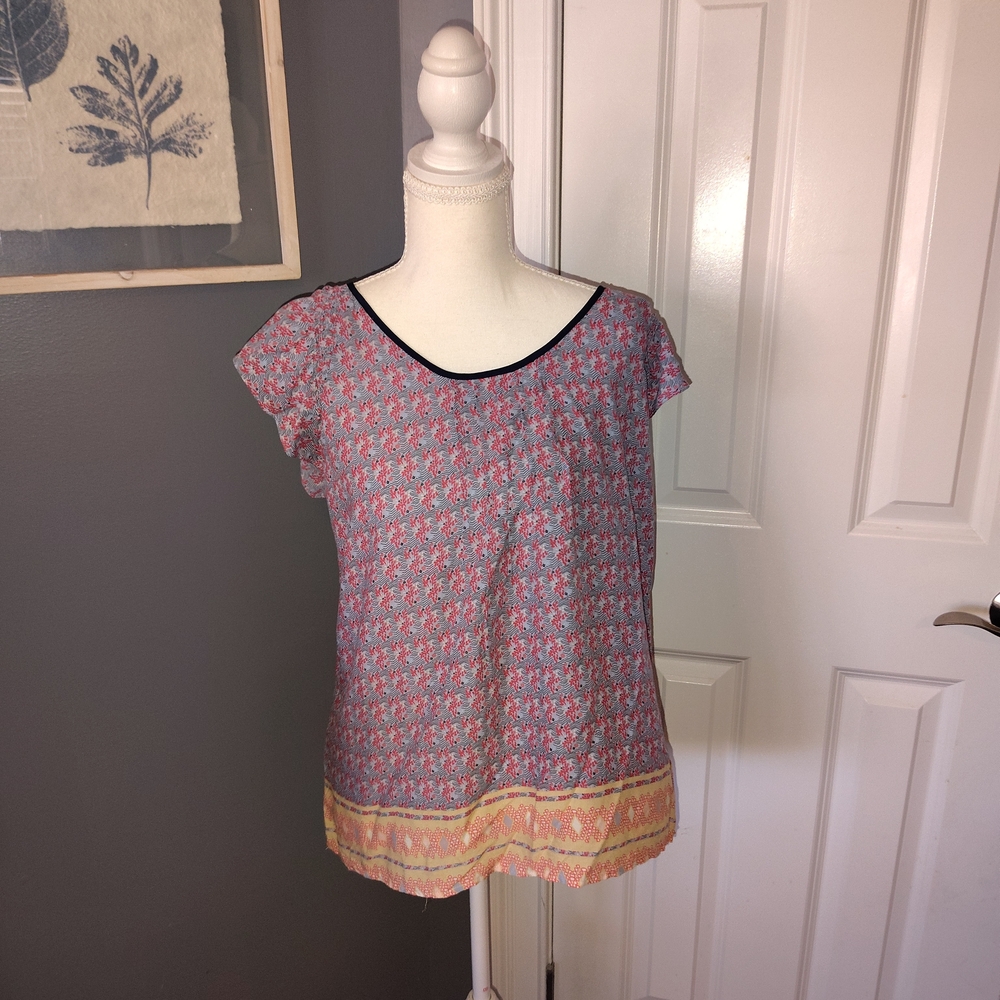 Petticoat Alley Pink and Cream Women's Blouse Medium Short Sleeve Euc